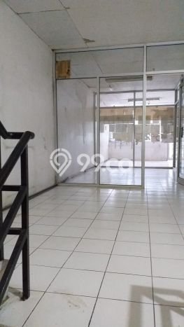 Untuk Disewa Ruko di Kebayoran Lama Jakarta Selatan LT 70m2, LB 198m2 Untuk Disewa Ruko di Kebayoran Lama Jakarta Selatan LT 70m2, LB 198m2