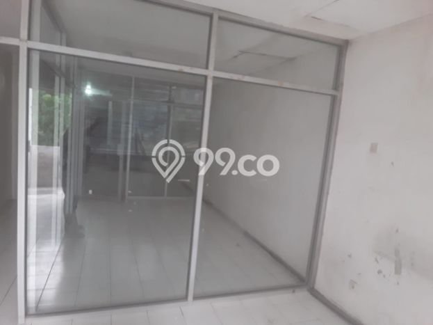 Untuk Disewa Ruko di Kebayoran Lama Jakarta Selatan LT 70m2, LB 198m2 Untuk Disewa Ruko di Kebayoran Lama Jakarta Selatan LT 70m2, LB 198m2