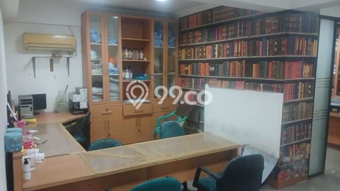 Ruko Bagus Dijual LB 232m2 Lokasi Strategis Jakarta Barat Area Cocok untuk Bisnis Ruko Bagus Dijual LB 232m2 Lokasi Strategis Jakarta Barat Area Cocok untuk Bisnis