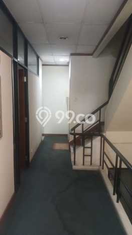 Ruko Bagus Dijual LB 232m2 Lokasi Strategis Jakarta Barat Area Cocok untuk Bisnis Ruko Bagus Dijual LB 232m2 Lokasi Strategis Jakarta Barat Area Cocok untuk Bisnis