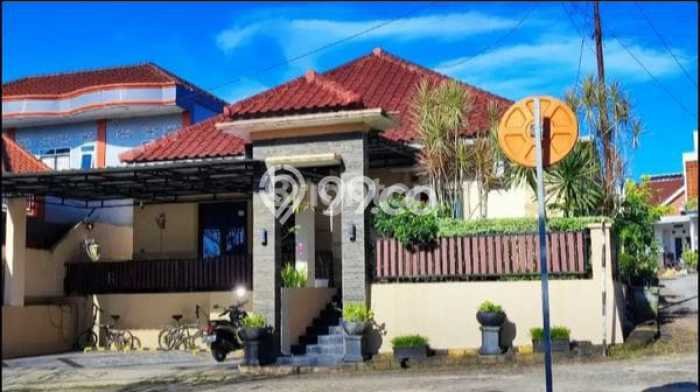 Rumah Strategis Minimalis Lb 150m2 di Balikpapan Selatan, Balikpapan Rumah Strategis Minimalis Lb 150m2 di Balikpapan Selatan, Balikpapan