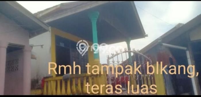 HARGA SPESIAL! Rumah Modern area Muara Rapak, Balikpapan, Luas 135m² LB 170m² Bisa Nego! HARGA SPESIAL! Rumah Modern area Muara Rapak, Balikpapan, Luas 135m² LB 170m² Bisa Nego!