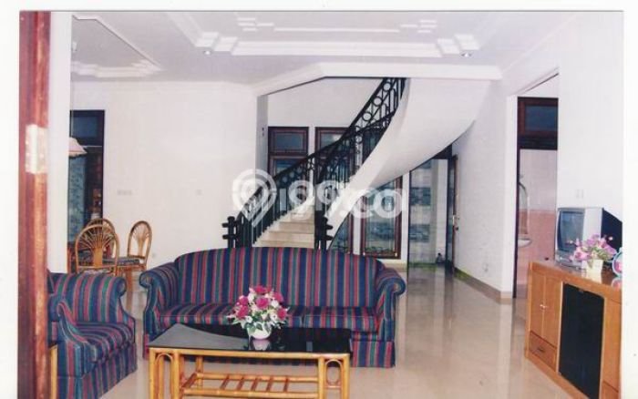 Disewakan Rumah Konsep Modern di Balikpapan Selatan Balikpapan dengan 5 Kamar Disewakan Rumah Konsep Modern di Balikpapan Selatan Balikpapan dengan 5 Kamar
