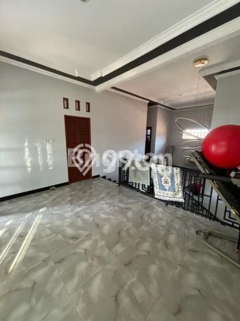 Dijual Rumah 4 Kamar Lokasi Ideal Bagus dan Strategis di Balikpapan Selatan Dijual Rumah 4 Kamar Lokasi Ideal Bagus dan Strategis di Balikpapan Selatan