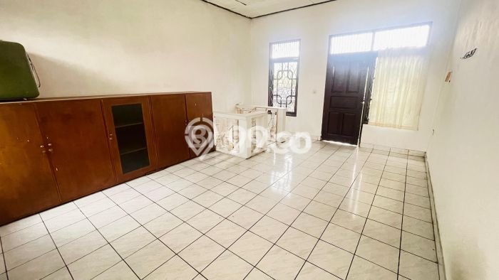 Jual Rumah Bagus Siap Huni LB 300m2 di Balikpapan Utara, Balikpapan Jual Rumah Bagus Siap Huni LB 300m2 di Balikpapan Utara, Balikpapan