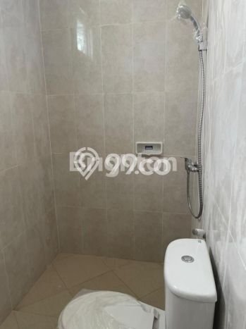 Jual Rumah Minimalis Bagus Punya 2 KT di Balikpapan Utara Balikpapan SHM Jual Rumah Minimalis Bagus Punya 2 KT di Balikpapan Utara Balikpapan SHM