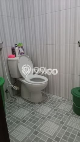 For Sale! Luxury House LT 180m2 Desain Elegan di Balikpapan Baru For Sale! Luxury House LT 180m2 Desain Elegan di Balikpapan Baru