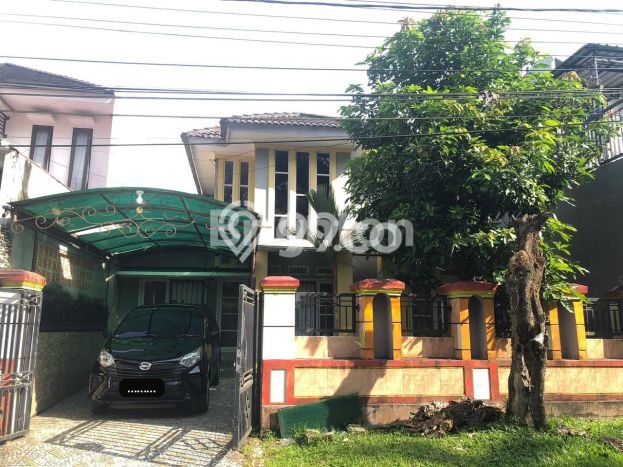 LOKASI STRATEGIS! Rumah kawasan Balikpapan Selatan, Dekat Tol, 3 KT, Luas 180m² LB 80m² LOKASI STRATEGIS! Rumah kawasan Balikpapan Selatan, Dekat Tol, 3 KT, Luas 180m² LB 80m²