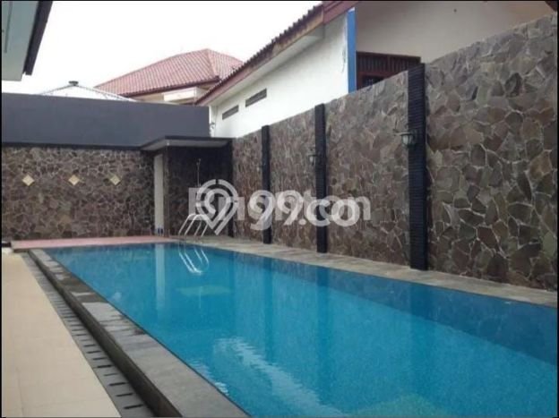 Rumah Luas Tanah 572m² di Balikpapan Selatan, Balikpapan - Lokasi Strategis Rumah Luas Tanah 572m² di Balikpapan Selatan, Balikpapan - Lokasi Strategis