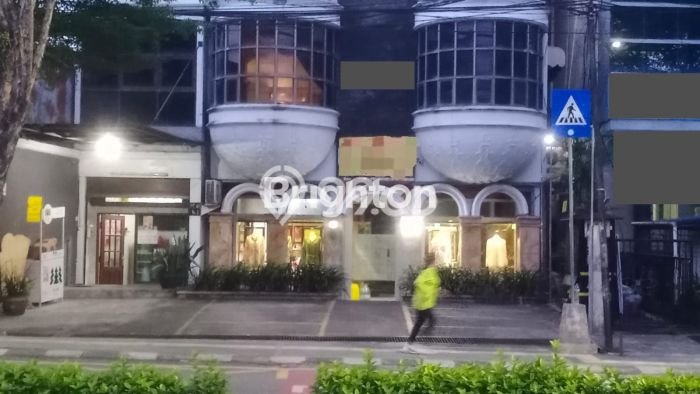 Unit Ruko Dijual di Balikpapan Tengah Balikpapan Luas Bangunan 600m2 Unit Ruko Dijual di Balikpapan Tengah Balikpapan Luas Bangunan 600m2