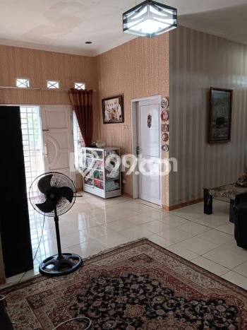 Dijual Rumah 5 Kamar Lokasi Ideal Bagus dan Strategis di Samarinda Kota Dijual Rumah 5 Kamar Lokasi Ideal Bagus dan Strategis di Samarinda Kota