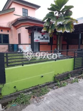 Rumah Bagus area Balikpapan Selatan, Balikpapan, LT 135m², Luas Bangunan 100m² Rumah Bagus area Balikpapan Selatan, Balikpapan, LT 135m², Luas Bangunan 100m²
