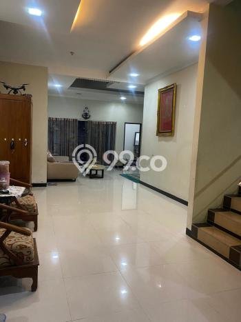 Jual Rumah Favorit Siap Huni LB 220m2 di Balikpapan Utara, Balikpapan Jual Rumah Favorit Siap Huni LB 220m2 di Balikpapan Utara, Balikpapan