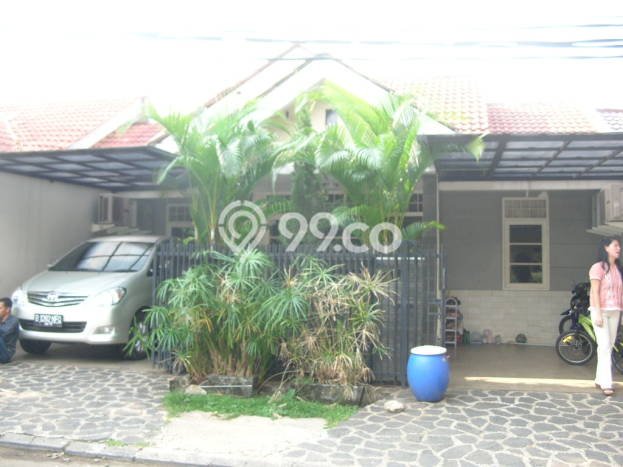 Rumah Modern 4 KT di BSD Nusaloka Tangerang Semi Furnished Rumah Modern 4 KT di BSD Nusaloka Tangerang Semi Furnished
