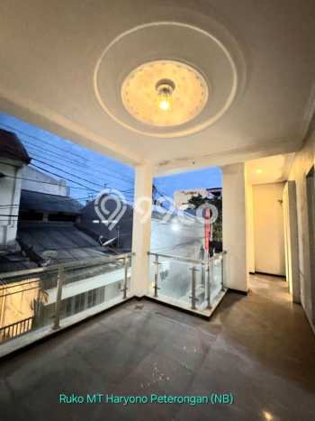 Dijual Rumah Luas Megah Dengan View Cantik di Peterongan, Semarang Dijual Rumah Luas Megah Dengan View Cantik di Peterongan, Semarang