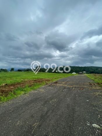 Tanah Komersial Dijual di Cisarua Bogor 300m2 Tanah Komersial Dijual di Cisarua Bogor 300m2