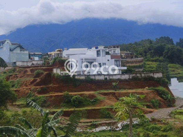 Tanah Potensial Kawasan Megamendung, Luas 500m², Akses Mudah Tanah Potensial Kawasan Megamendung, Luas 500m², Akses Mudah