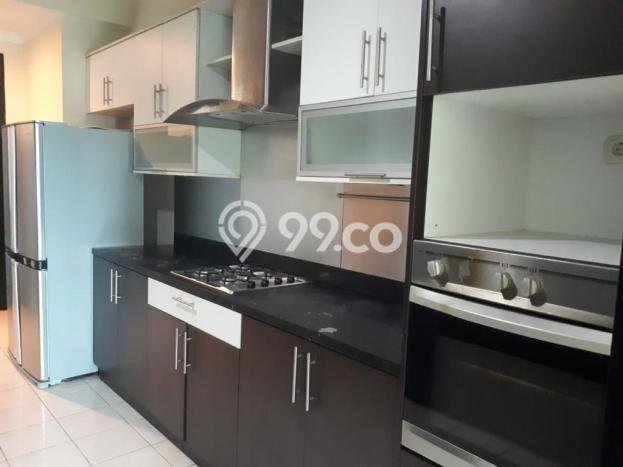 HOT DEAL! Apartemen Kawasan , 2 KM, Luas 198m2m², Lokasi Prospektif HOT DEAL! Apartemen Kawasan , 2 KM, Luas 198m2m², Lokasi Prospektif