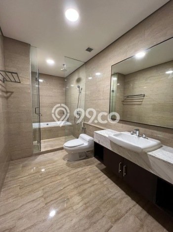 Sewa Apartemen Minimalis 153m2 Punya 3 KT, 2 KM, Lokasi di Kebayoran Baru Sewa Apartemen Minimalis 153m2 Punya 3 KT, 2 KM, Lokasi di Kebayoran Baru