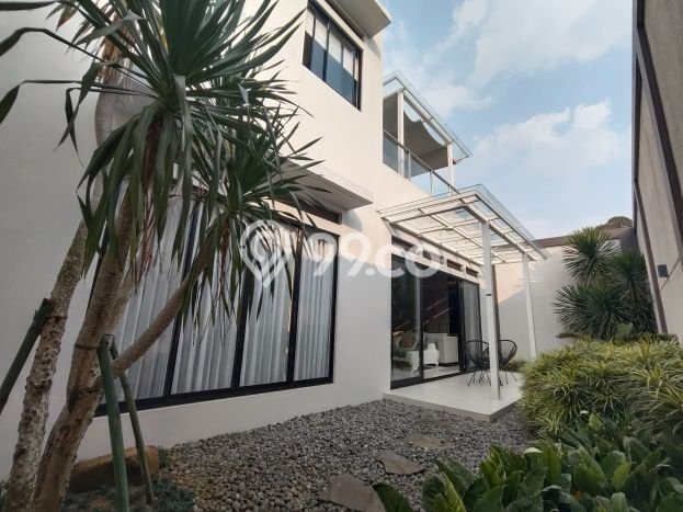 LISTING BARU! Rumah Premium di Sentul, Luas 511m² LB 333m² LISTING BARU! Rumah Premium di Sentul, Luas 511m² LB 333m²