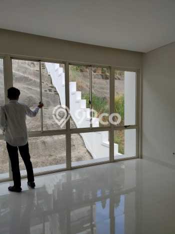Hunian Elit LB 346m2 Siap Pakai Desain Elegan di Sentul, Bogor Hunian Elit LB 346m2 Siap Pakai Desain Elegan di Sentul, Bogor