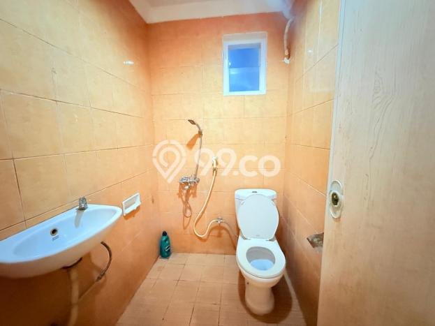 HUNIAN PILIHAN! Rumah di Sentul City, 2 KT, Area Asri, Luas 90m2m² LB 70m2m² HUNIAN PILIHAN! Rumah di Sentul City, 2 KT, Area Asri, Luas 90m2m² LB 70m2m²