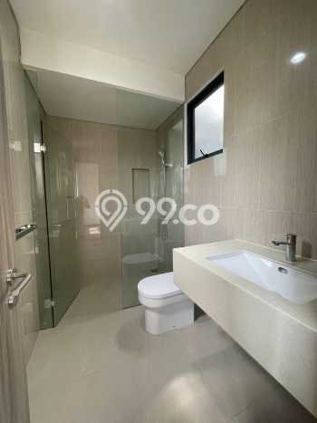 Rumah Terawat di Sentul, Bogor, LT 181m2m² LB 176m2m² DIJUAL CEPAT! Rumah Terawat di Sentul, Bogor, LT 181m2m² LB 176m2m² DIJUAL CEPAT!