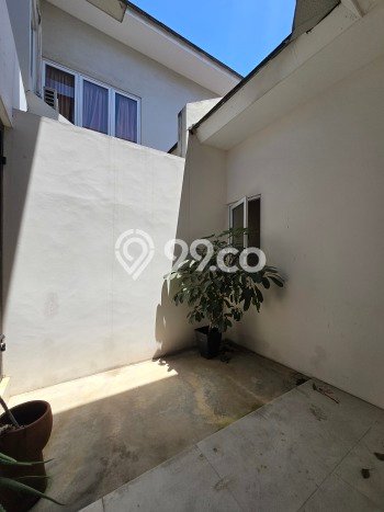 Rumah di Cibubur, Luas 136m2m², LB 131m2m² Rumah di Cibubur, Luas 136m2m², LB 131m2m²