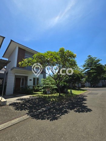 Rumah di Cibubur, Luas 136m2m², LB 131m2m² Rumah di Cibubur, Luas 136m2m², LB 131m2m²