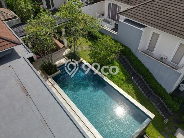 For Sale! Premium House LT 696m2 Desain Elegan di Sentul City For Sale! Premium House LT 696m2 Desain Elegan di Sentul City