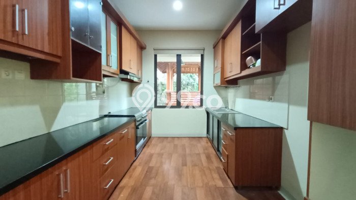 Hunian Elit LB 500m2 Siap Huni Desain Elegan di Sentul City, Bogor Hunian Elit LB 500m2 Siap Huni Desain Elegan di Sentul City, Bogor