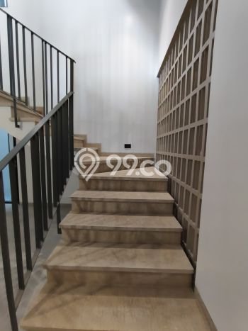 Rumah Strategis Sentul City, Bogor, LT 300m2m² Bangunan 480m2m² Rumah Strategis Sentul City, Bogor, LT 300m2m² Bangunan 480m2m²