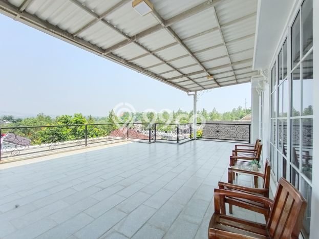 Rumah Elit Modern Tanpa Renovasi di Sentul City Bogor Rumah Elit Modern Tanpa Renovasi di Sentul City Bogor