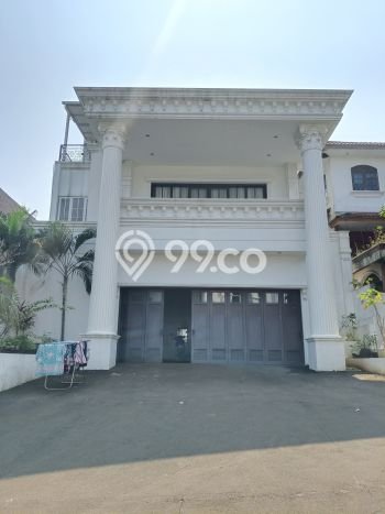 Rumah Elit Modern Tanpa Renovasi di Sentul City Bogor Rumah Elit Modern Tanpa Renovasi di Sentul City Bogor