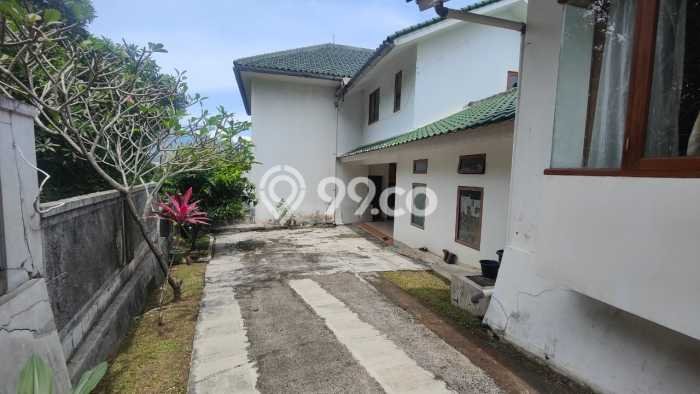 Rumah LT 1660m2m² di Sentul City, Bogor - Lokasi Strategis Rumah LT 1660m2m² di Sentul City, Bogor - Lokasi Strategis