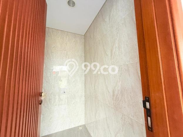 For Sale! Premium House LT 383m2 Desain Elegan di Sentul City For Sale! Premium House LT 383m2 Desain Elegan di Sentul City