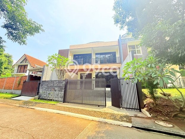 Rumah Luxury Modern Tanpa Renovasi di Sentul City Bogor Rumah Luxury Modern Tanpa Renovasi di Sentul City Bogor