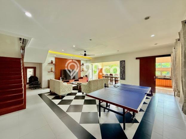 Jual Rumah Mewah Elegan Dengan View Cantik di Sentul City, Bogor Jual Rumah Mewah Elegan Dengan View Cantik di Sentul City, Bogor