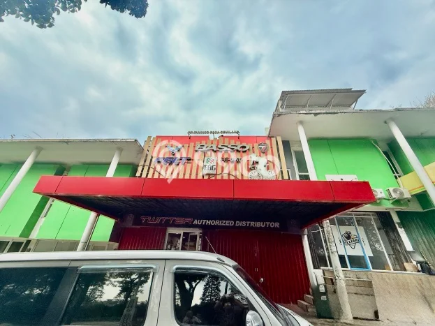 Ruko Dijual di Bogor LT 136m2 & LB 200m2 Lokasi Terbaik! Ruko Dijual di Bogor LT 136m2 & LB 200m2 Lokasi Terbaik!