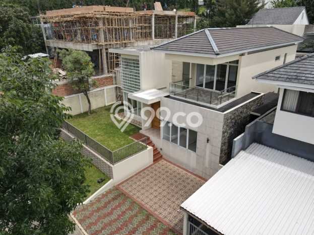For Sale! Luxury House LT 396m2 Desain Elegan di Sentul City For Sale! Luxury House LT 396m2 Desain Elegan di Sentul City