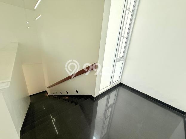 Dijual Rumah Premium dengan Fasilitas Sekitar Komplit di Sentul City, Bogor Dijual Rumah Premium dengan Fasilitas Sekitar Komplit di Sentul City, Bogor