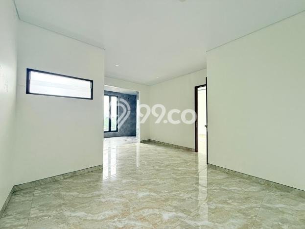 For Sale! Premium House LT 383m2 Desain Elegan di Sentul City For Sale! Premium House LT 383m2 Desain Elegan di Sentul City