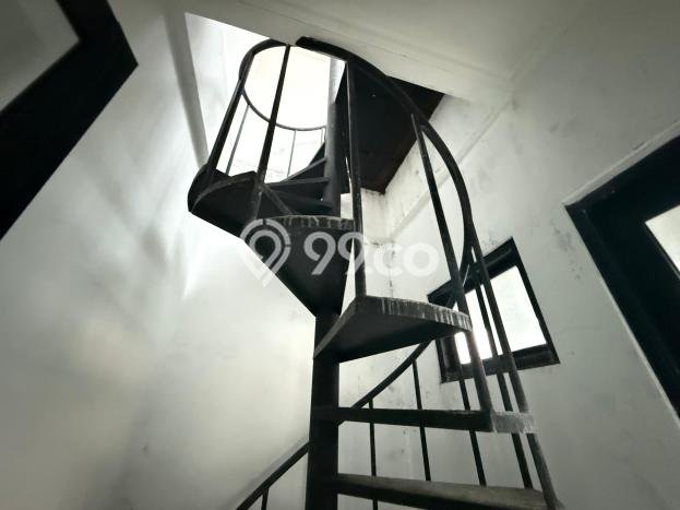 Ready to Use! Luxury House LT 575m2 Desain Elegan di Sentul City Ready to Use! Luxury House LT 575m2 Desain Elegan di Sentul City