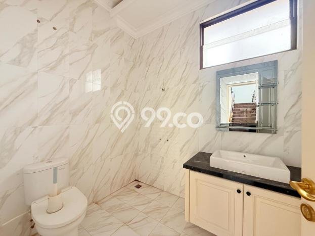 Hunian Elit LB 450m2 Siap Huni Desain Elegan di Sentul City, Bogor Hunian Elit LB 450m2 Siap Huni Desain Elegan di Sentul City, Bogor