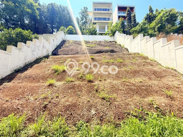 Dijual Rumah Luas Elegan Dengan View Eksklusif di Sentul City, Bogor Dijual Rumah Luas Elegan Dengan View Eksklusif di Sentul City, Bogor