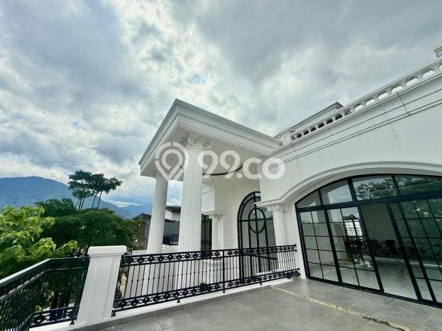 Hunian Mewah LB 485m2 Siap Pakai Desain Elegan di Sentul City, Bogor Hunian Mewah LB 485m2 Siap Pakai Desain Elegan di Sentul City, Bogor