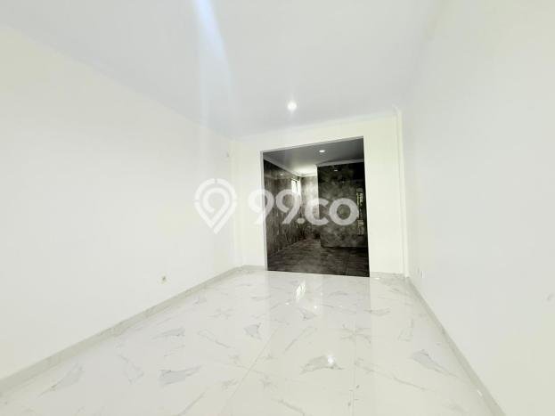 For Sale! Premium House LT 696m2 Desain Modern di Sentul City For Sale! Premium House LT 696m2 Desain Modern di Sentul City