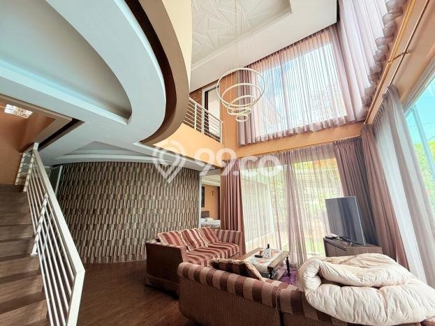 Hunian Mewah LB 476m2 Siap Huni Desain Elegan di Sentul City, Bogor Hunian Mewah LB 476m2 Siap Huni Desain Elegan di Sentul City, Bogor