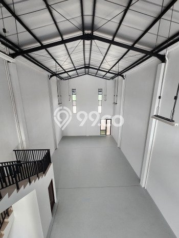 Unit Gudang Dijual di Jakarta Utara LT 270m2 & LB 291m2 Unit Gudang Dijual di Jakarta Utara LT 270m2 & LB 291m2