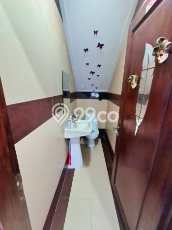 Dijual Rumah Premium dengan Fasilitas Sekitar Komplit di Pesanggrahan, Jakarta Selatan Dijual Rumah Premium dengan Fasilitas Sekitar Komplit di Pesanggrahan, Jakarta Selatan